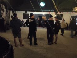 Kafe di Bogor Ditutup, 71 Botol Miras Diamankan