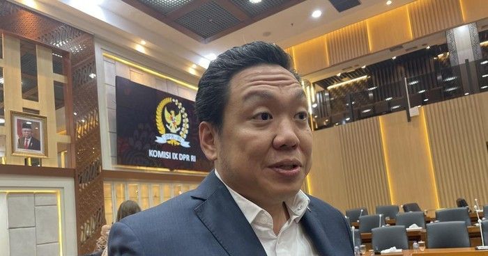 Minta Program MBG Didesain Ulang, DPR Usul Dapur Berbasis Sekolah