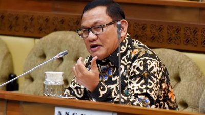 Resmi Dilantik Saan Mustopa, Hanan A Rozak Duduki Kursi Wakil Ketua Komisi IV DPR RI!