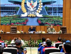 Pimpinan DPR Terima Aspirasi Buruh soal RUU Perlindungan Ketenagakerjaan, Janji Bakal Ditindaklanjuti