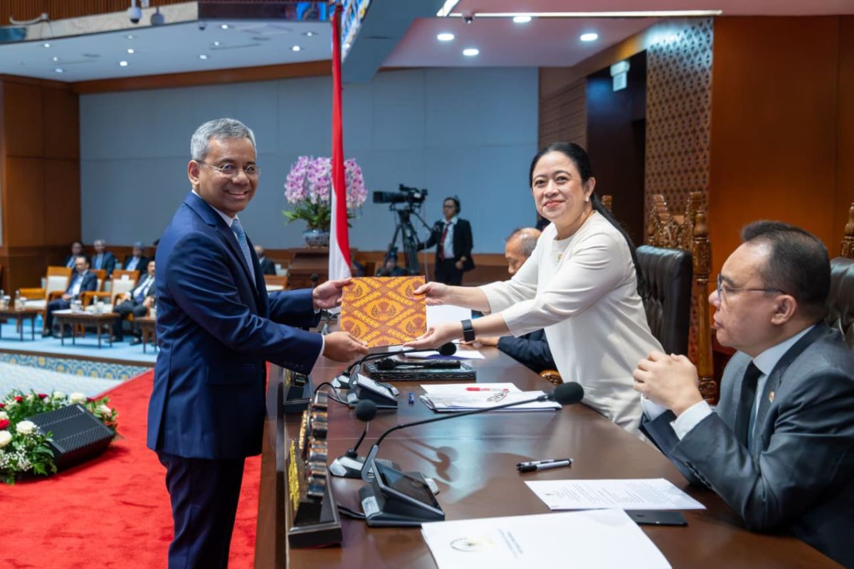 RAPBN 2027 Disahkan, DPR Targetkan Pertumbuhan Ekonomi 6 Persen