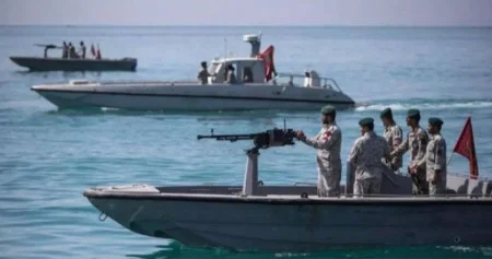 Iran Tawarkan Buka Selat Hormuz dalam 7 Hari