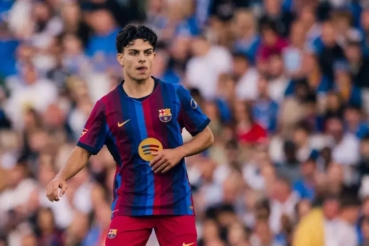 Barcelona Ikat Xavi Espart hingga 2030