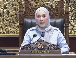 Puan dan Sari Yuliati Pimpin Paripurna DPR Sahkan Undang-Undang Satu Data Indonesia