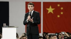 Prancis Tantang AS-China di Arena AI