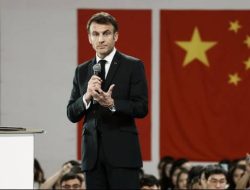Prancis Tantang AS-China di Arena AI
