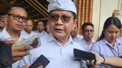 Meski Antrean Mengular, Bupati Buleleng Pastikan Stok BBM Masih Mencukupi Meski Antrean Mengular, Bupati Buleleng Pastikan Stok BBM Masih Mencukupi