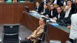Eks Jampidsus Febrie Adriansyah Didakwa Terima Saham Rp14 Miliar di Kasus Krakatau Steel