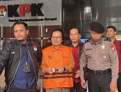 KPK Usut Aliran Dana Vendor Proyek ke Eks Sekjen MPR Lewat Saksi Pihak Swasta