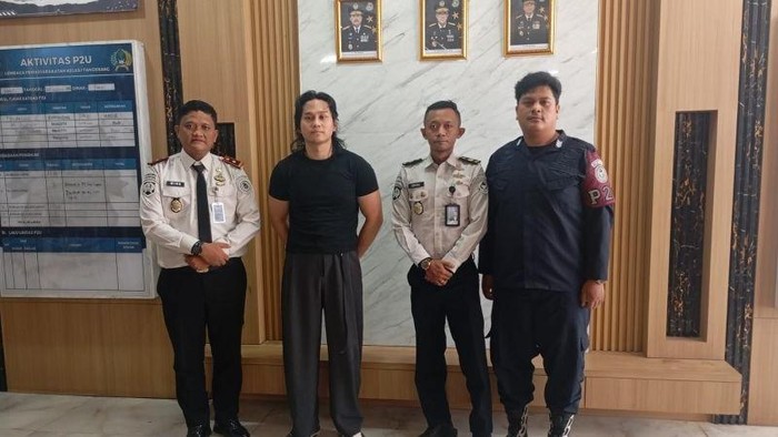 Pembebasan Bersyarat Dicabut, Indra Kenz Dipindahkan ke Lapas Tangerang